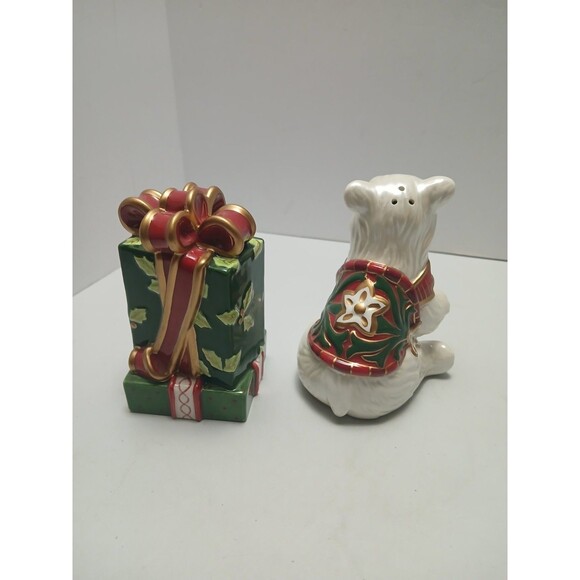 Fitz Floyd Christmas Tidings Salt and Pepper Shakers 2004 Collectible - Picture 2 of 4